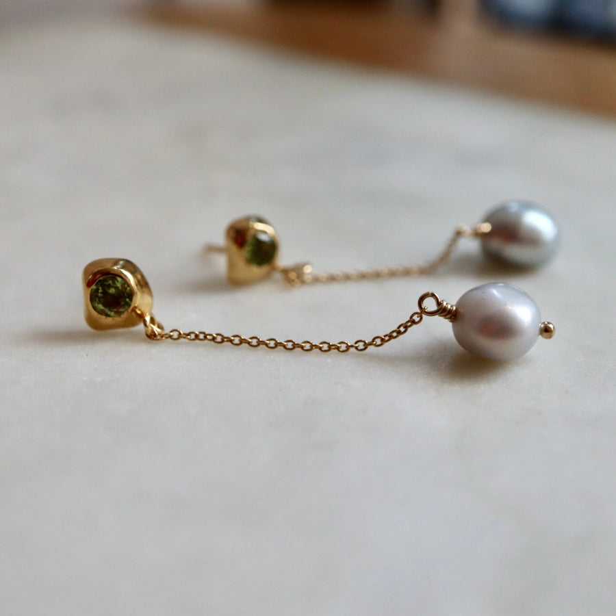 Peridot + Gray Pearl Kira Dangling Chain Earrings